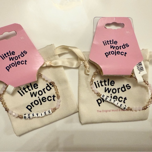 NWT Besties-Friendship (Bead Pattern: Sugarplum) Beaded Stretch Bracelets Set - Picture 2 of 2